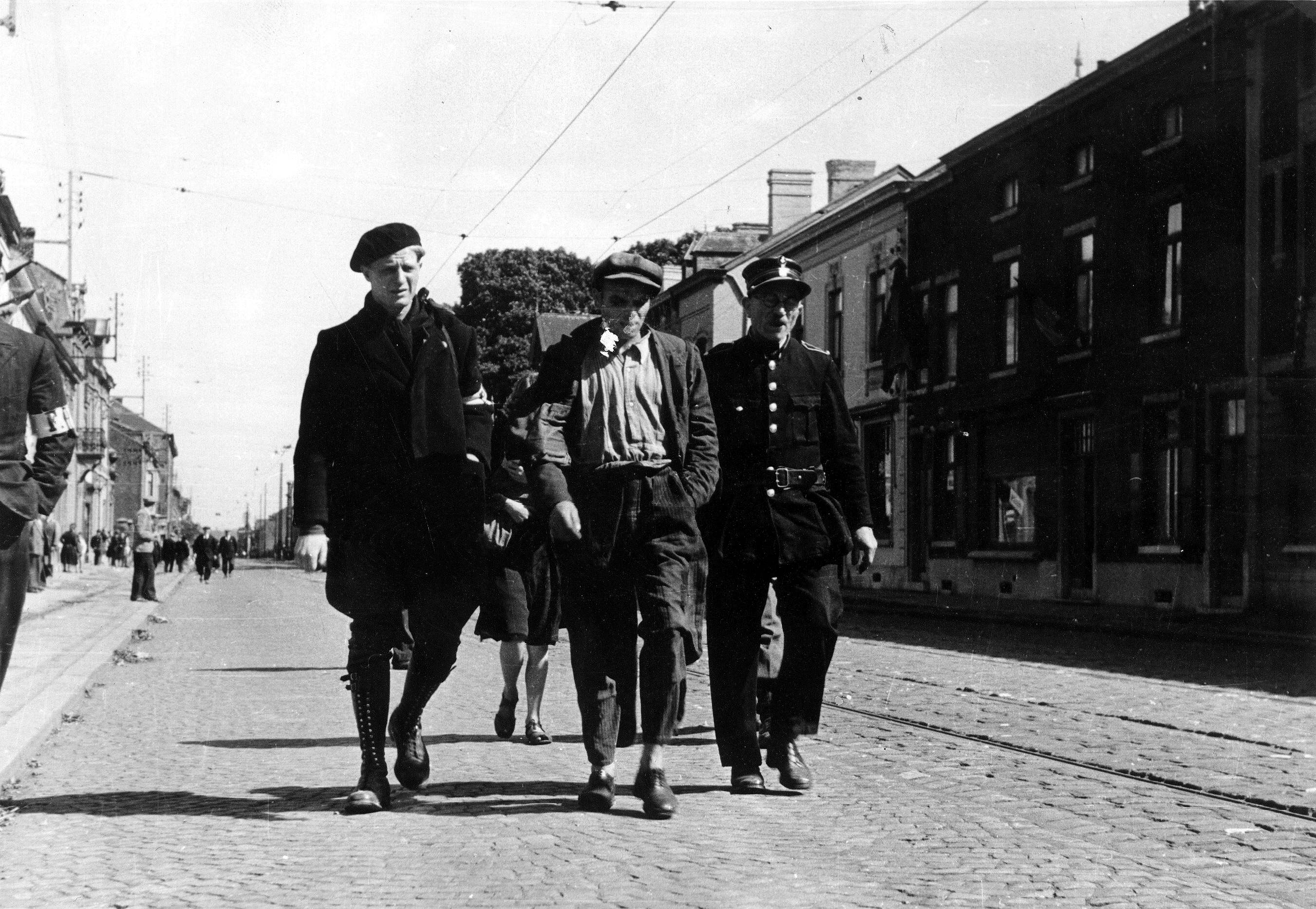 Répression et exécution de collaborateurs, 1944 – Photo A. Neufort. Coll. CegeSoma CA 553