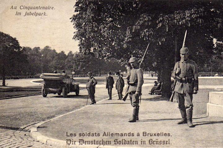 Privécollectie R. Hiltermann, Die Deutschen Soldaten in Brüssel