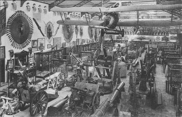 German Hall or Trophy Room, second half of the 1930s (© WHI) German Hall or Trophy Room, second half of the 1930s (© WHI)