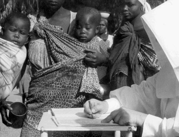 Congo, Missionary Sisters in Stanleyville Hospital (1942-1944), André Cauvin fonds, rights reserved. Congo, Missionary Sisters in Stanleyville Hospital (1942-1944), André Cauvin fonds, rights reserved.
