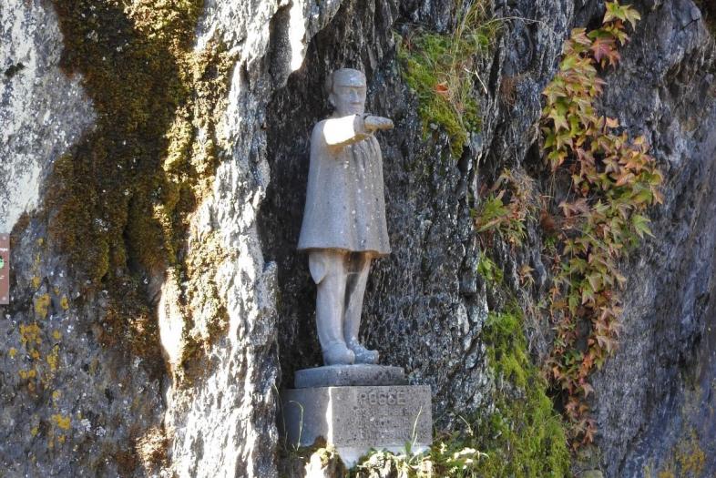 Statue of Pogge in Houffalize Statue of Pogge in Houffalize