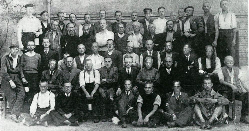 Groep Belgen bevrijd uit het kamp Vernet in juli 1940.